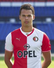 吉罗纳门将危机！利瓦科维奇欲离队 两大门神成替补目标（吉罗纳门线告急：利瓦科维奇寻求离队，俱乐部锁定两名门将补强）