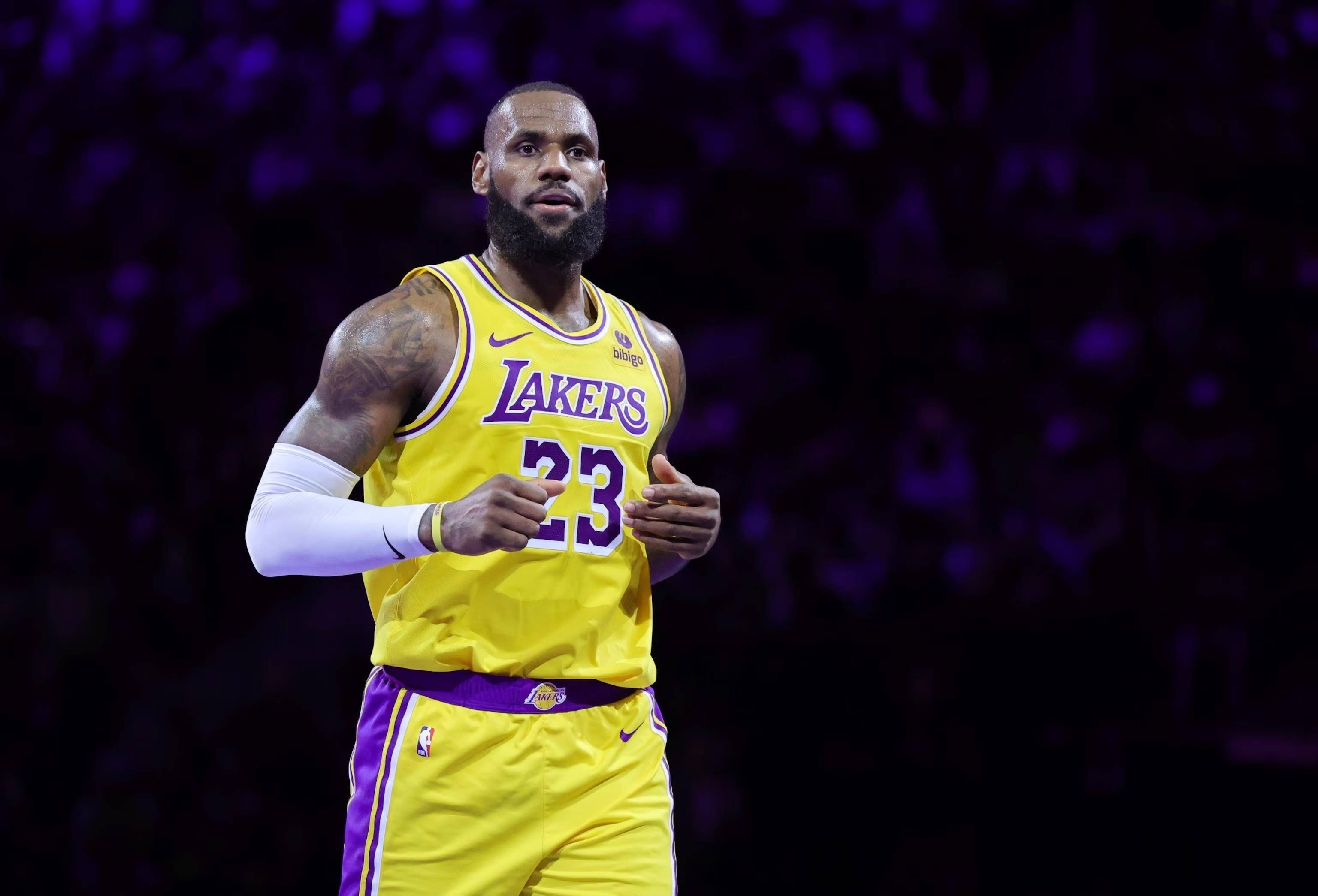 马雷斯卡：后面两轮需全胜才能确保前八，弗法纳眼睛伤的很重（马雷斯卡：收官两战必须全取三分方能稳进前八，弗法纳眼伤情况严峻）