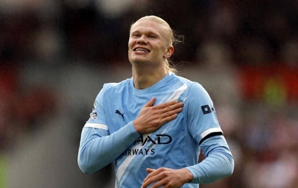 TA跟队：皇马内部针对阿隆索去留有两种不同声音（TA随队报道：皇马内部就阿隆索去留意见不一）