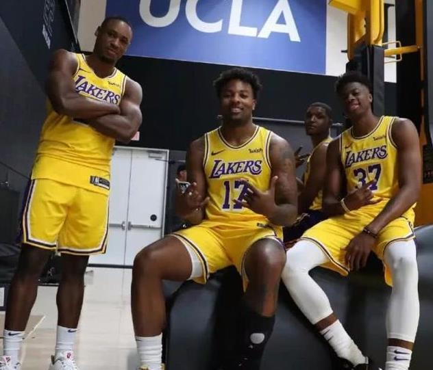 数据最差的人，成了 MVP（数据垫底，却加冕MVP）