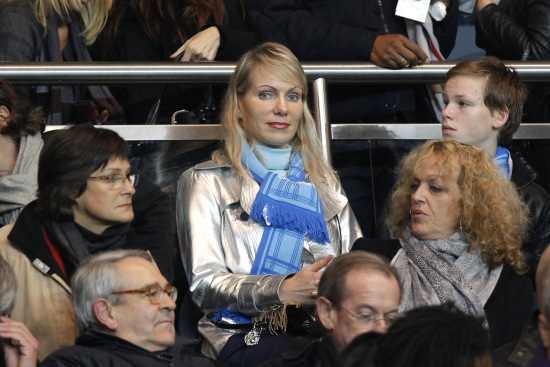 半场战报：多特1-1博德闪耀，布兰特建功，阿里萨米扳平（半场速递：多特1-1博德闪耀，布兰特破门，阿里萨米扳平）